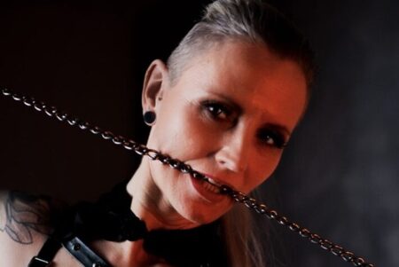 domina-natascha-nox-nun-auch-in-duesseldorf